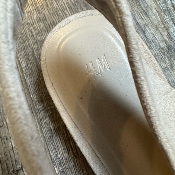 H&M Pointed Slingbacks- Light Beige- Size EU 38 - Picture 3 of 4